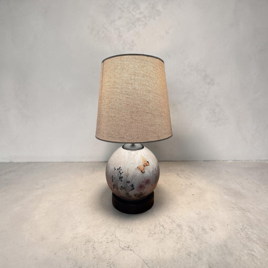 Subtle Flower Lamp